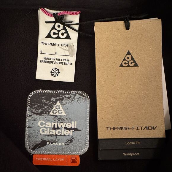 Nike ACG Canwell Glacier Therma-FIT ADV Windproof Pullover - Picture 11 of 14